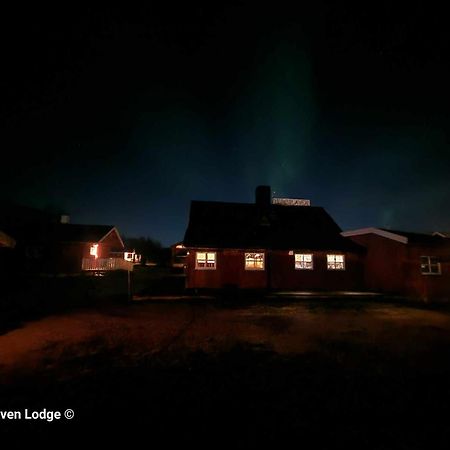 Bungalaven Lodge As Borselv Exterior photo