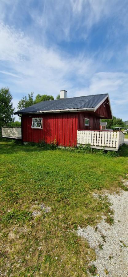 Bungalaven Lodge As Borselv Exterior photo