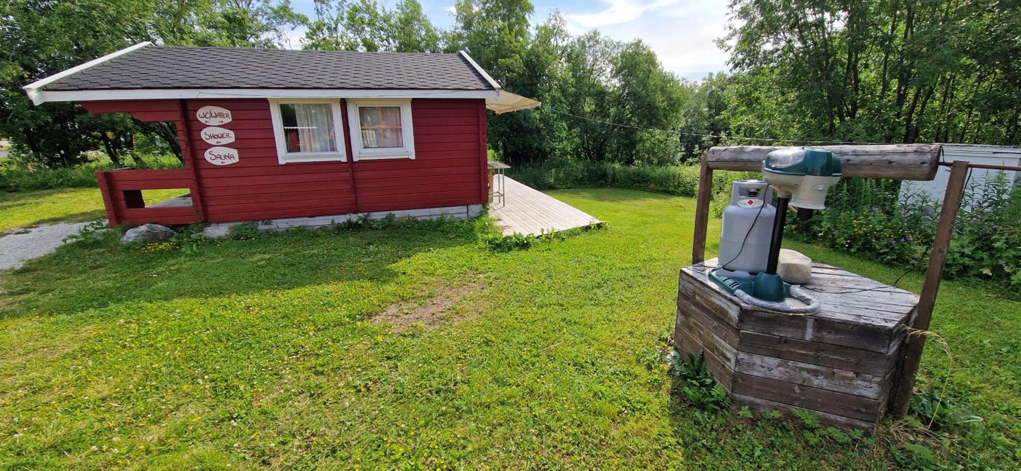 Bungalaven Lodge As Borselv Exterior photo
