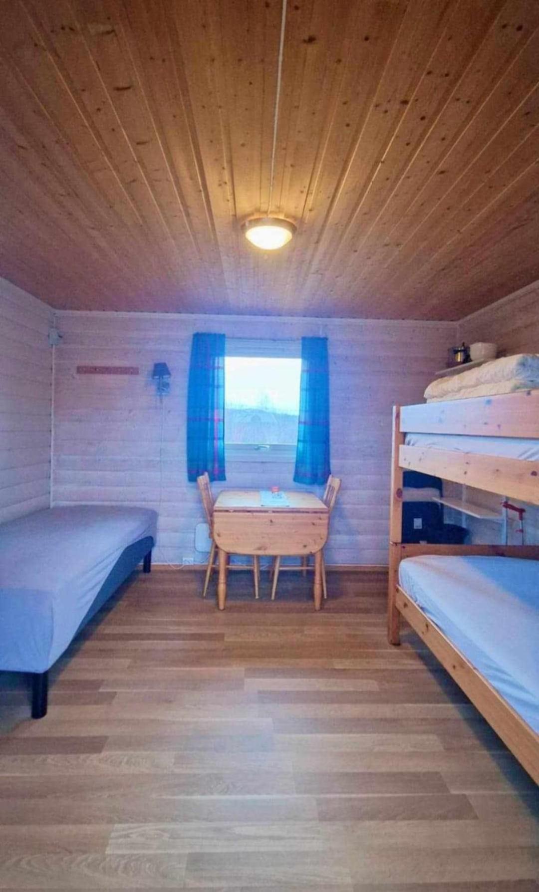 Bungalaven Lodge As Borselv Room photo